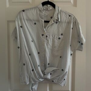 Madewell Short-Sleeve Button-Up with Peace Sign Embroidery